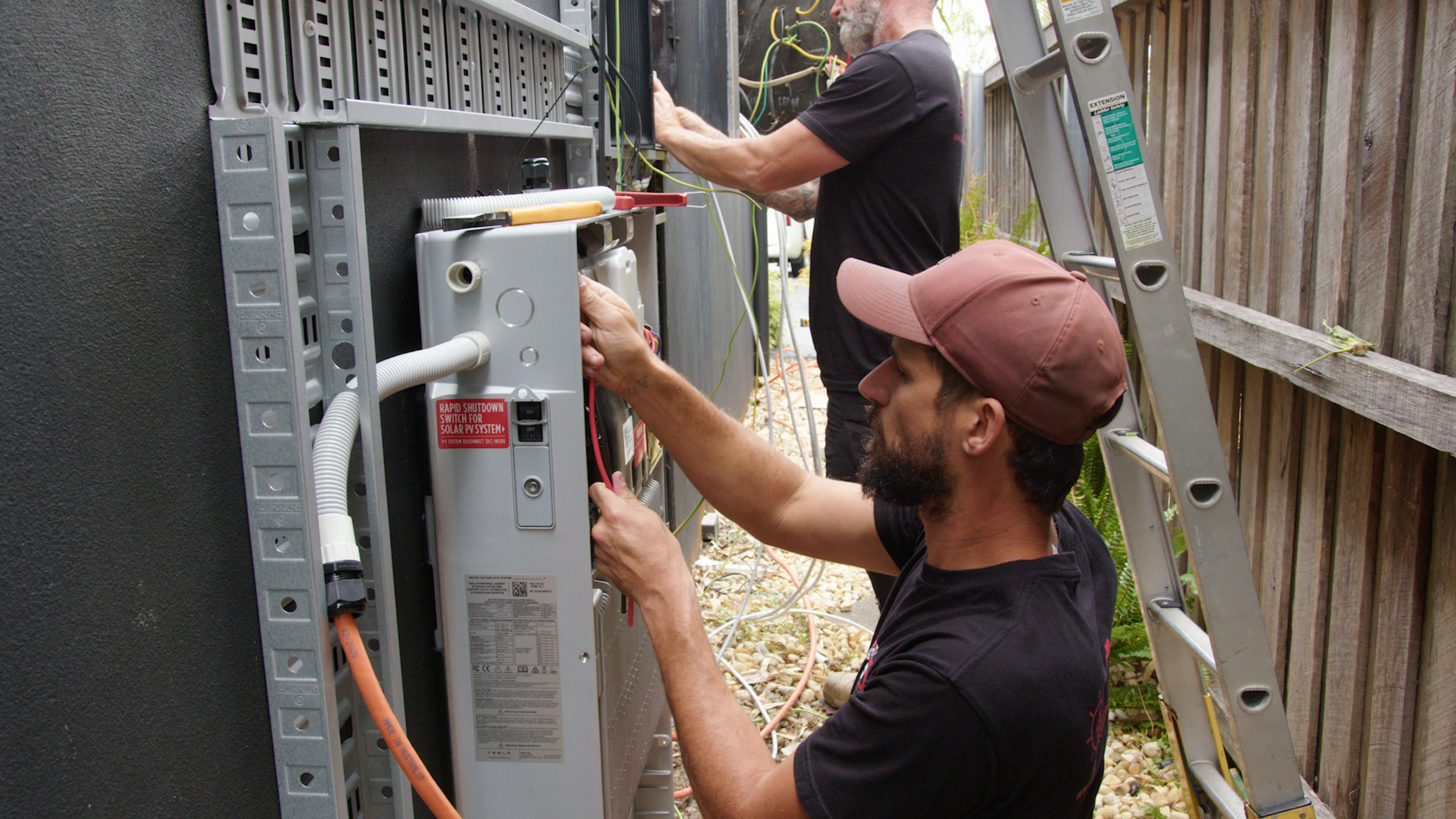 Solar battery bulk buy compared with an independent install in the Illawarra